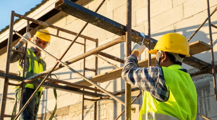 Expert flood damage restoration services in Cumming, IA